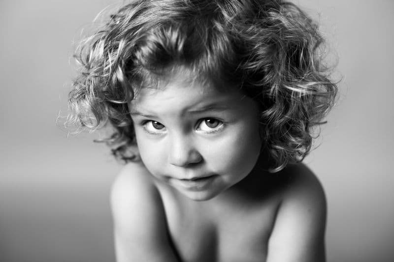 user-upload/business/work-media/0h1kr9hyx1ppuj9ssy5zyjs_petit-camera-babyfotografie.jpeg