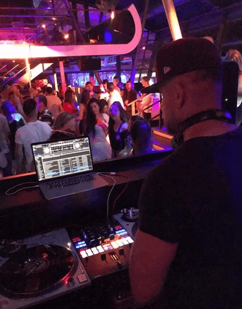 user-upload/business/work-media/vdkcn0ghvras8o7rqndn58_die-musikmeisterei.png